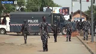 WATCH: Gunshots, As Benue APC Chairman Allegedly Breaks Police Blockage Of Secretariat In Makurdi screenshot 5