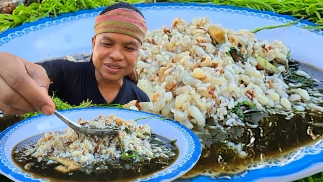 อาหารชั้นสูงแกงไข่มดแดงใส่เห็ดขอนขาวจ้ำแจ่วตาแดงแซ่บแซ่บ