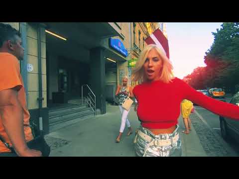 NASTYA ROMANOVA - #НЕЗАСЫПАЕМО (Премьера клипа 2018)