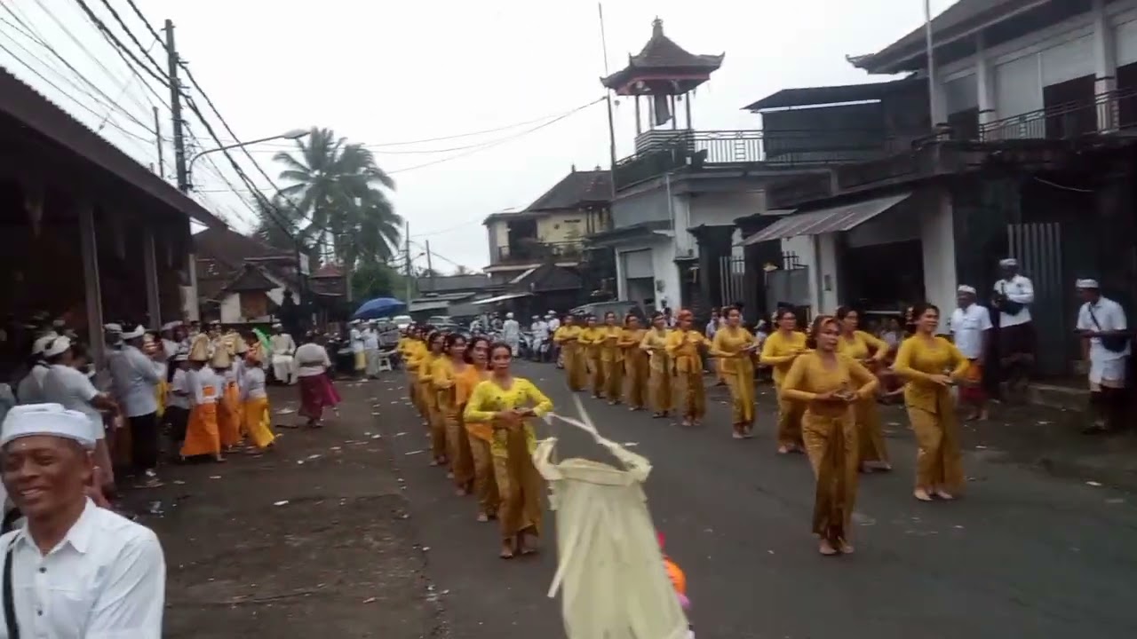 Banjar Mepik catuspata&Pura Melanting Pesangkan