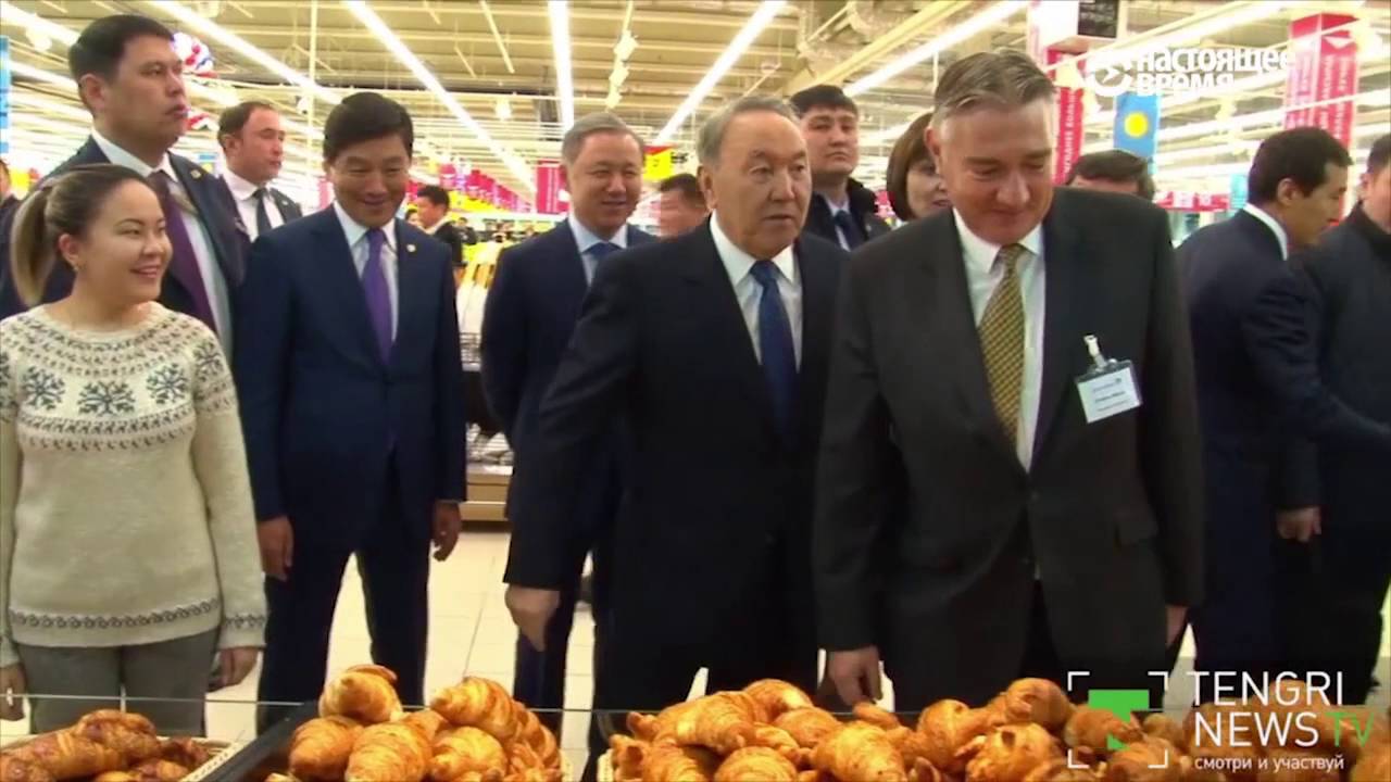 Назарбаев в Актобе посетил китайскую компанию. Назарбаев и Клинтон. Шагаю по столу как назарбаев в астану