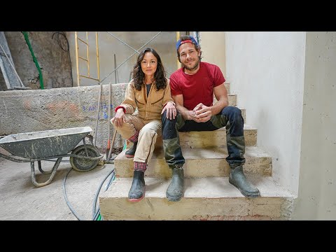 MAJOR STEPS RENOVATING INSIDE AN OLD STONE WATERMILL in Portugal 🇵🇹
