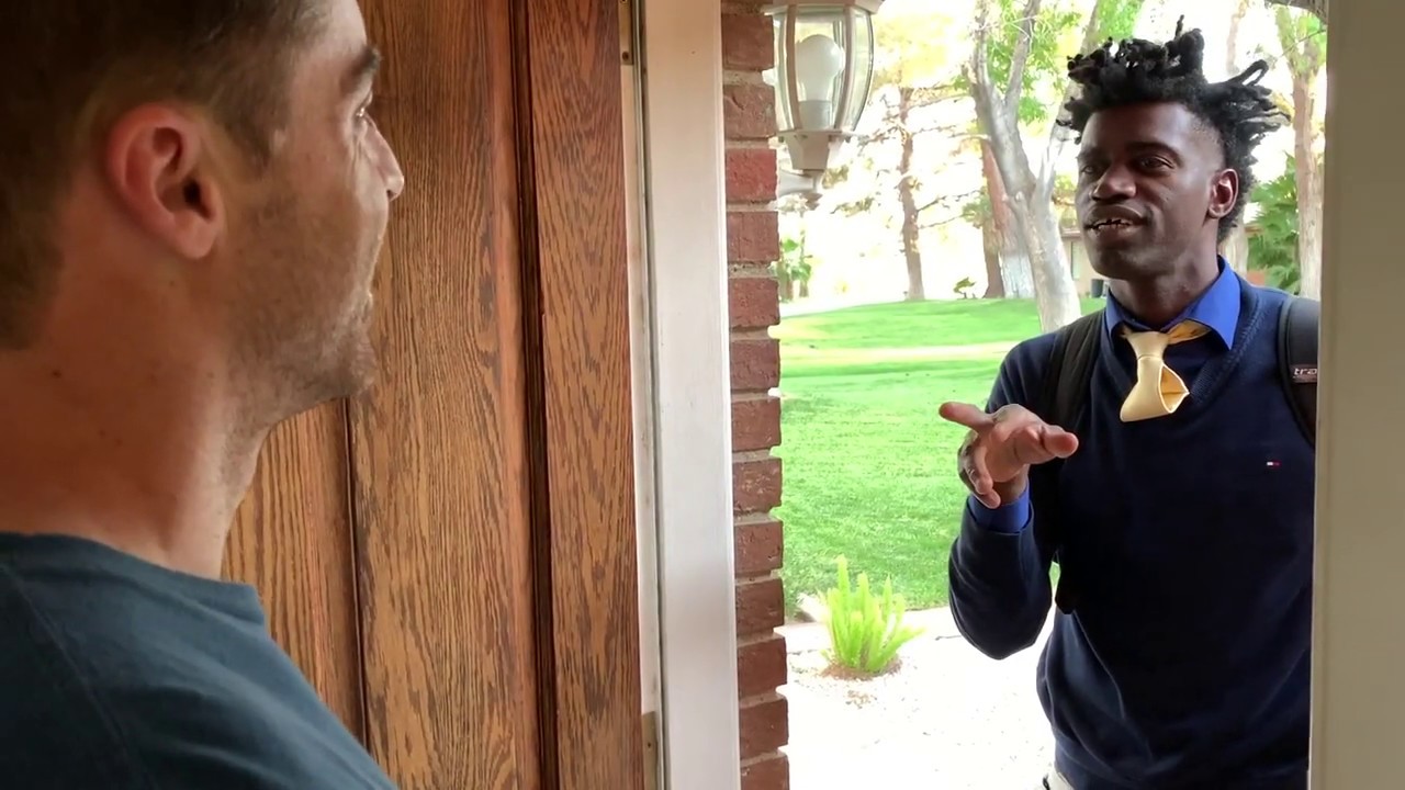 Greatest Ever Door To Door Salesman Strikes Kenny Brooks Youtube