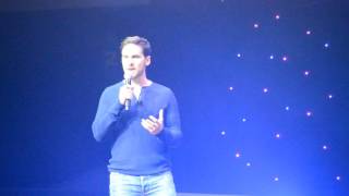 D23 Expo -- Colin O'Donoghue Singing 