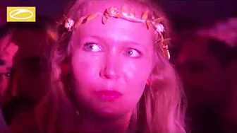 Cosmic Gate "need to feel loved" live at A State Of Trance 900 Cosmic Gate "need to feel loved" live at A State Of Trance 900