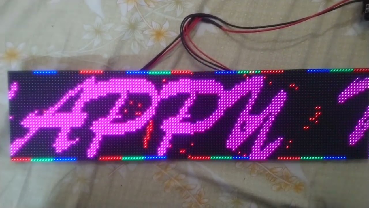 64x32 RGB LED DISPLAY Scrolling text..