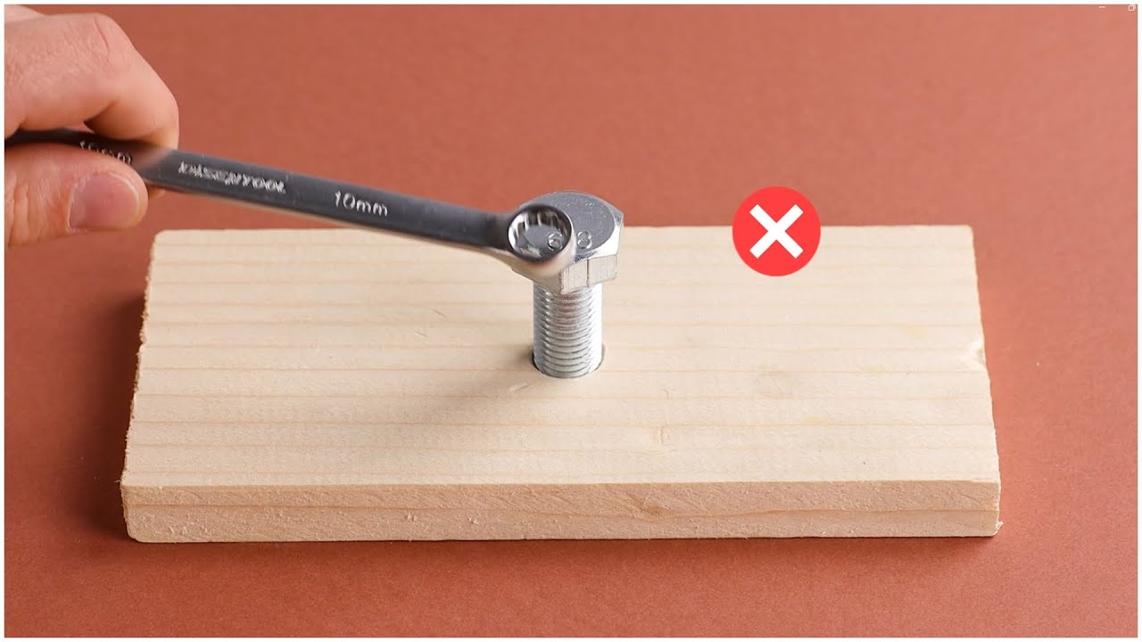 How to turn screws into a spanner! 🔩🔧 - YouTube