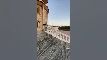 قبل ما أعلم رجلى تخطى 
