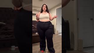 SNOW ANGEL CAKE 👖 #plussizewomen