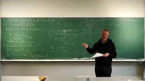 2. Covariant approaches to quantum gravity & 2.1. The concept of a graviton. Claus Kiefer