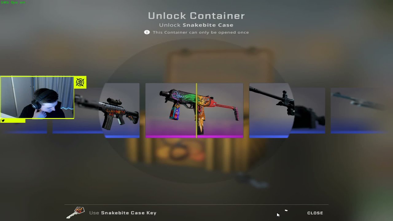 Dev1ce opening the new csgo cases!