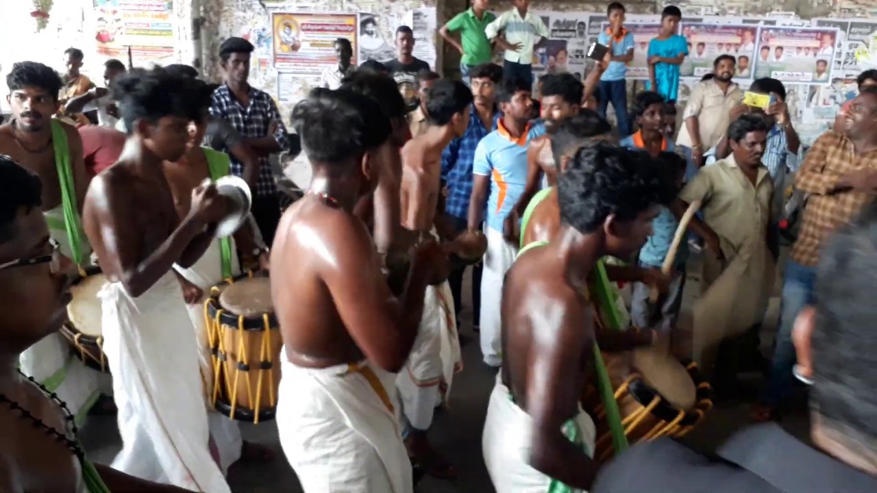 Kerala melam at Vellore district Krishna Jayanthi festival  part 1  Kerala drums  Tamil Gana media