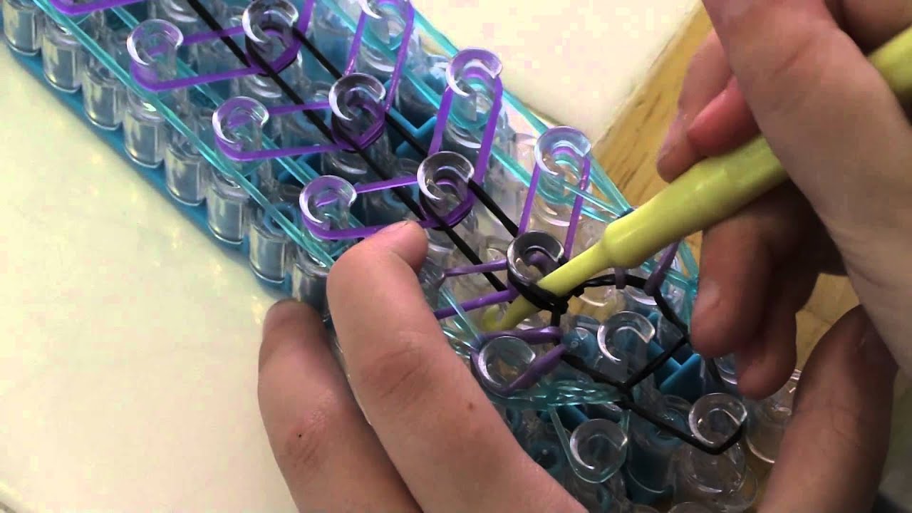 How to Make a Rainbow Loom Zippy Chain Bracelet - YouTube