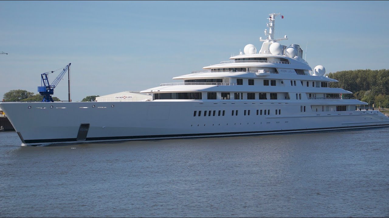 Мегаяхта Azzam