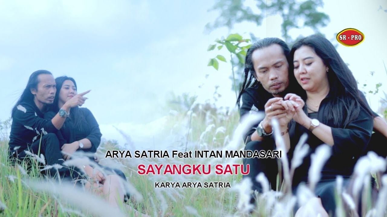 Intan Mandasari Feat Arya Satria - Sayangku Satu | Dangdut (Official Music Video)