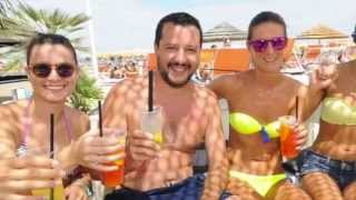 Salvini: "Non ci sono vacanze visti i problemi dell'Italia". E parte la festa!