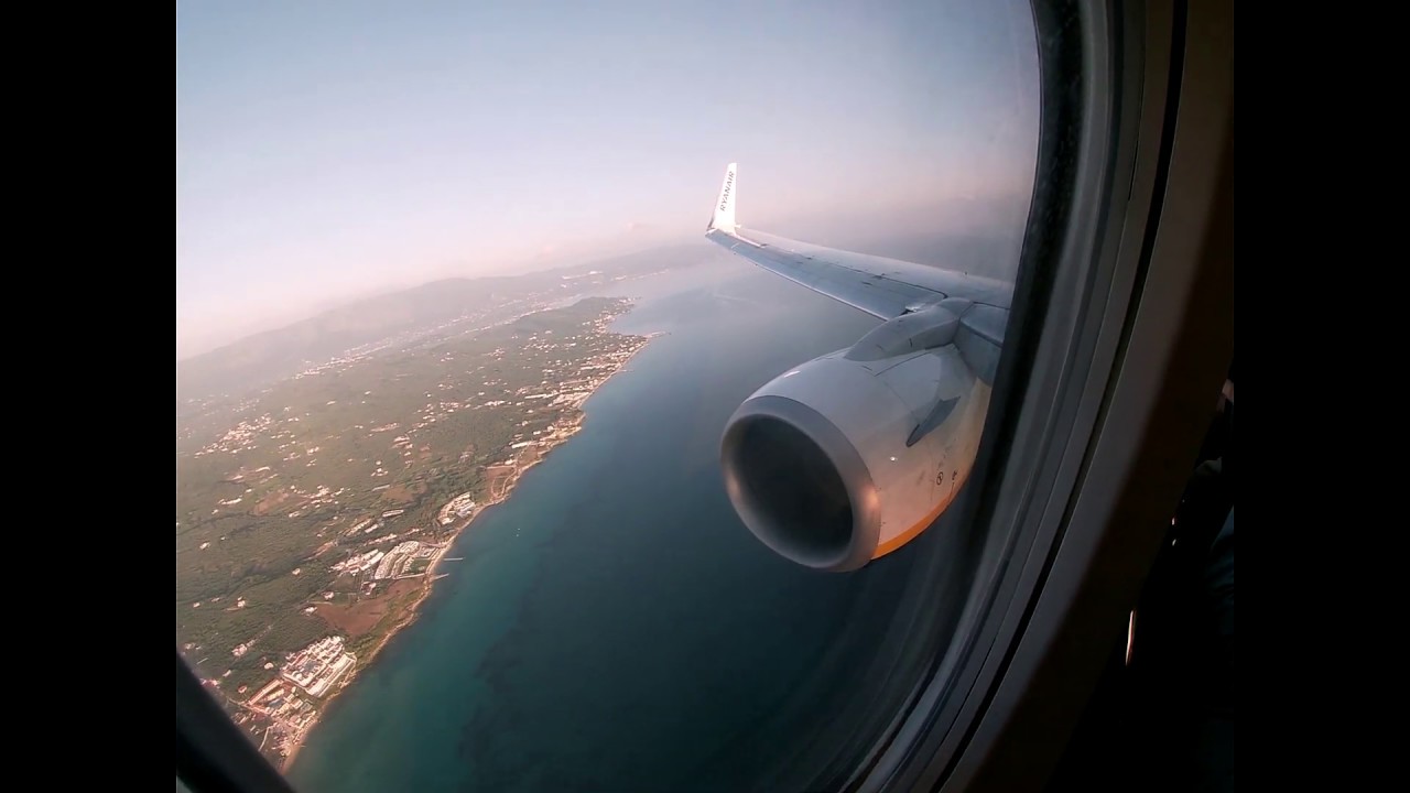 Landing at Zante ( Zakynthos ) Airport - YouTube