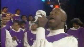 Download Lagu Ricky Dillard \u0026 New Generation Chorale / Lift Up Jesus MP3