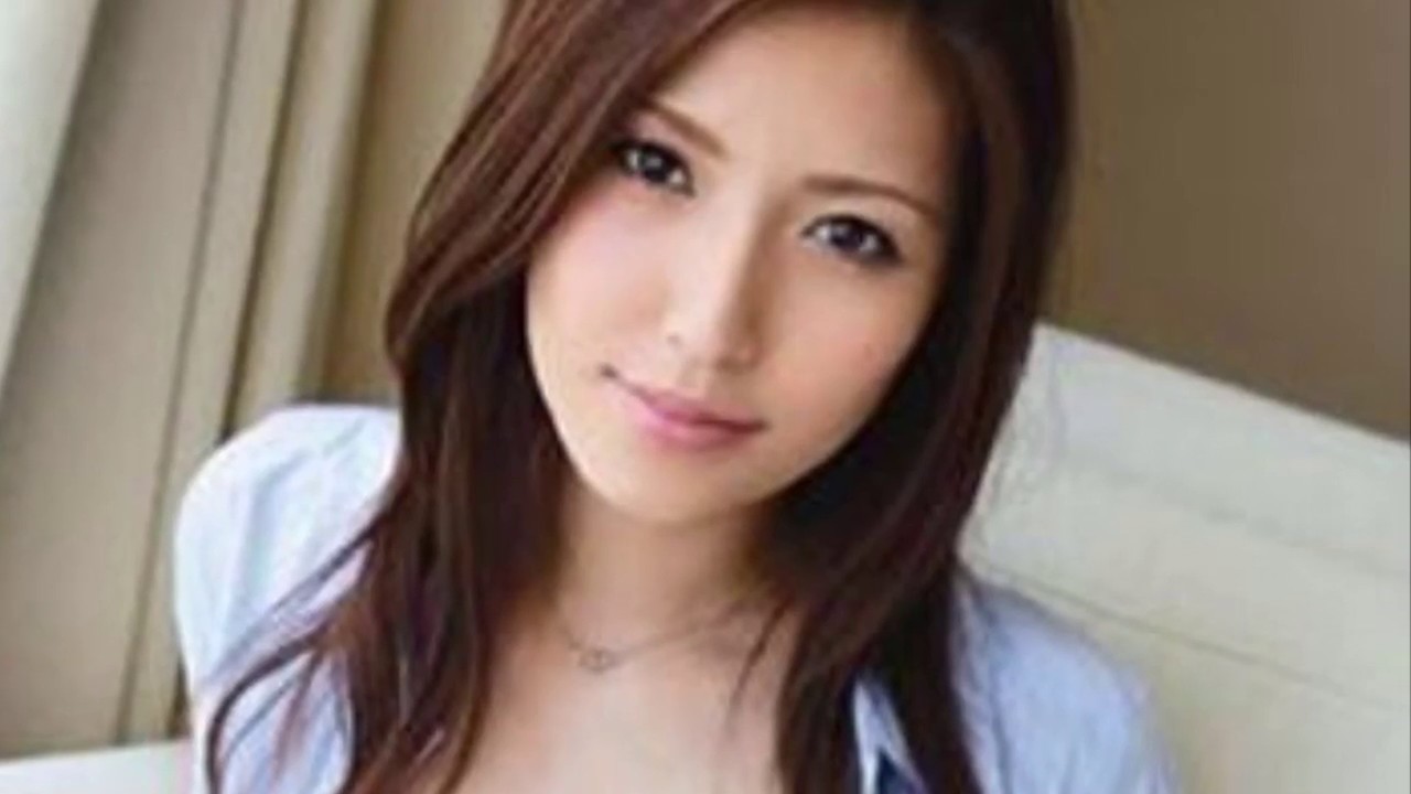 Cute Hot Japanese Girl