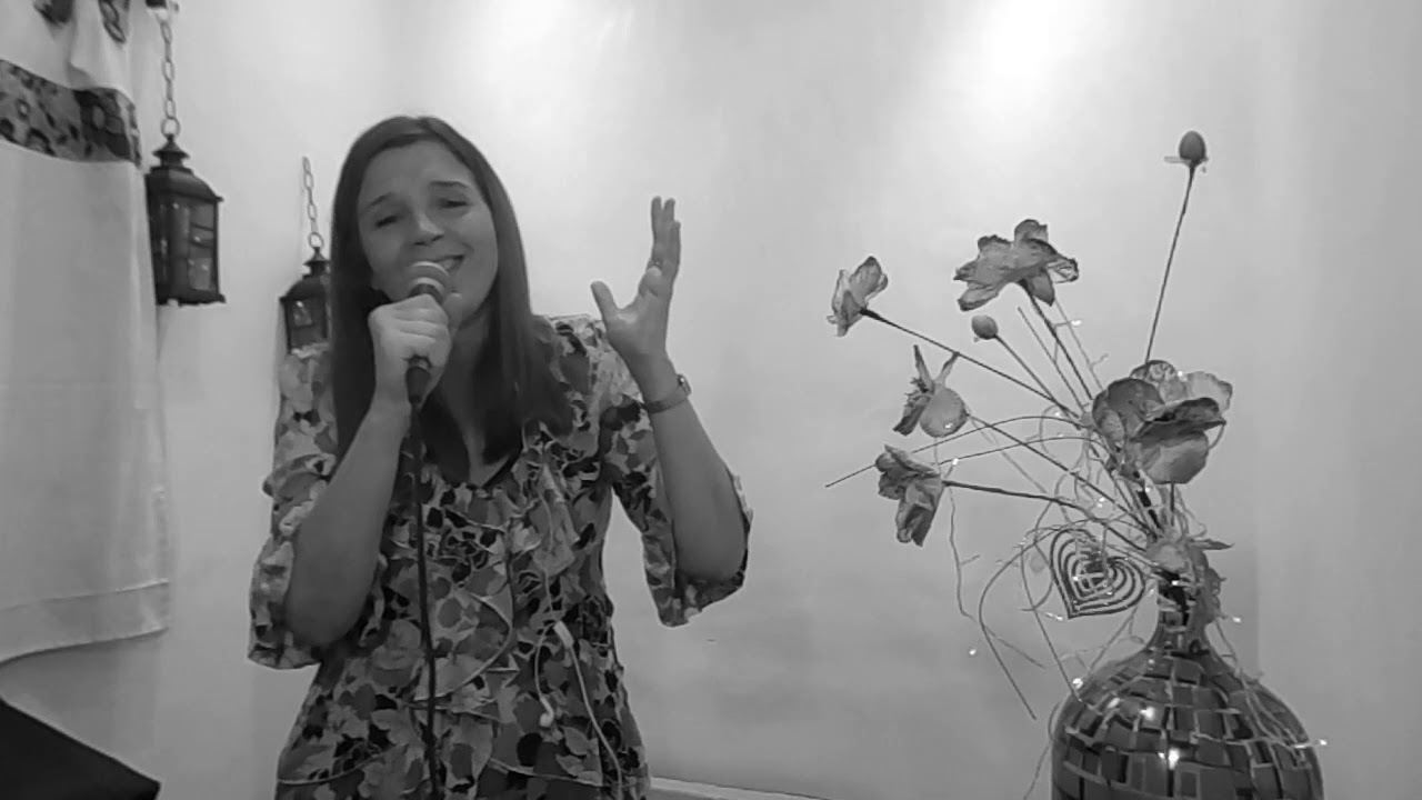 BARRIO DE TANGO INTERPRETADO POR MICHELLE REY SARAVIA - YouTube