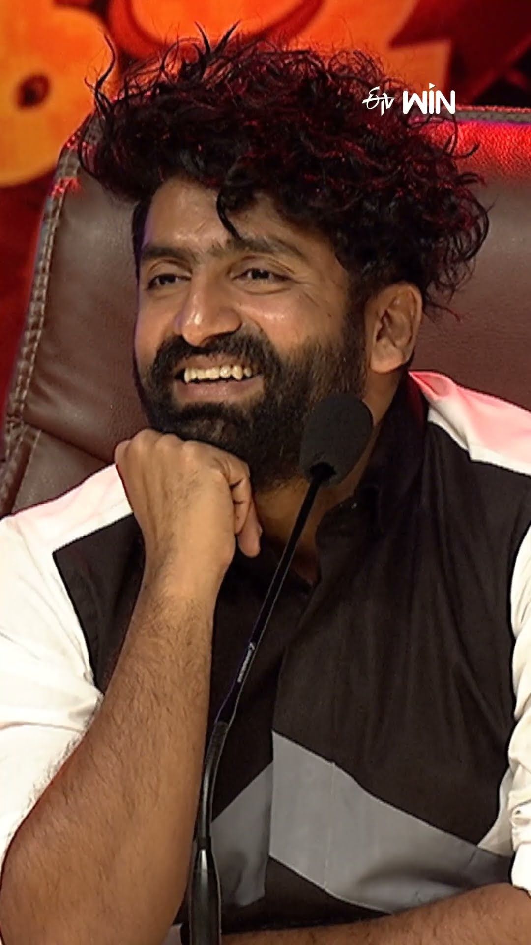 #shorts - ఒక చెట్టు సుధీర్ ప్రాణాలు కాపాడిందంట.. ఎలాగో చూడండి..! #dhee #comedy #sudheer #pradeep