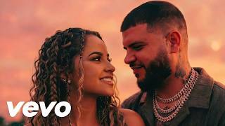 Farruko and  Becky G - Me Gustas official lyrics screenshot 4