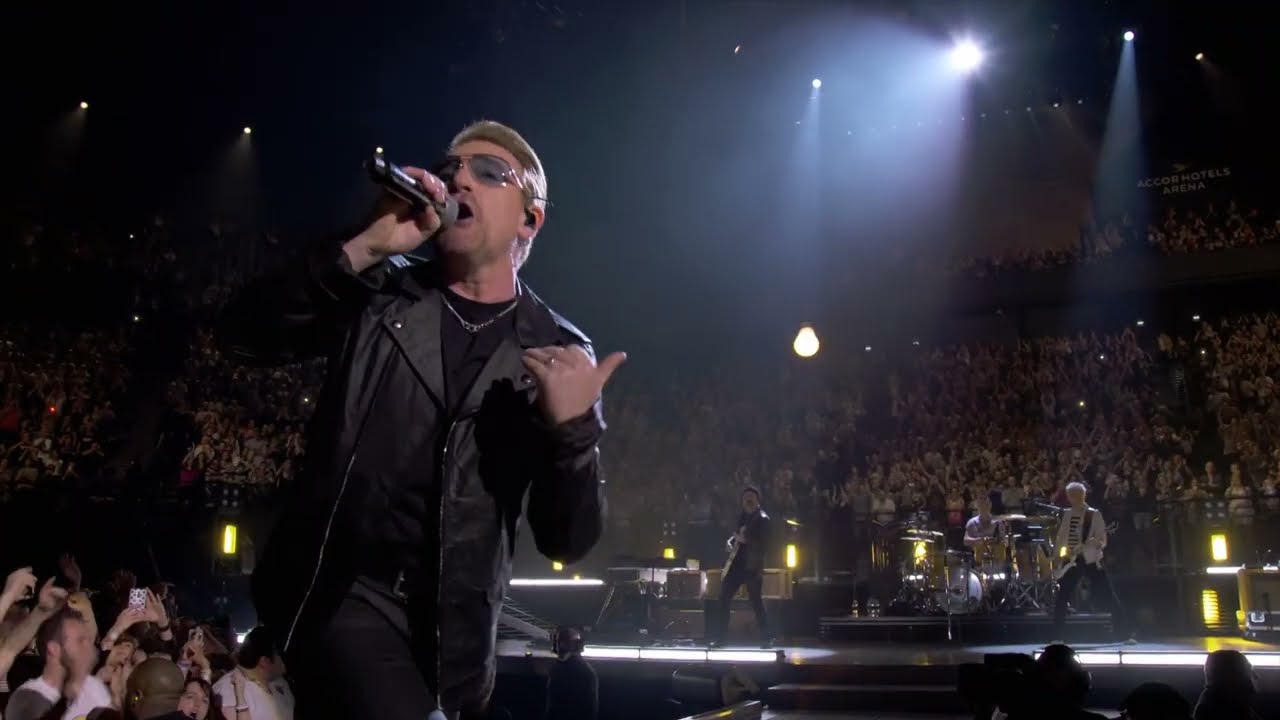 U2 - Vertigo. iNNOCENCE+eXPERIENCE Live in Paris 2016