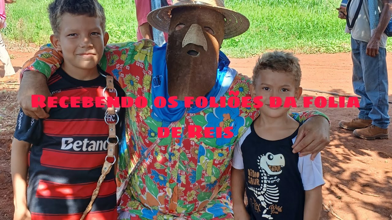 ALMOÇO  PARA OS FOLIÕES  DA FOLIA DE  REIS  👑 