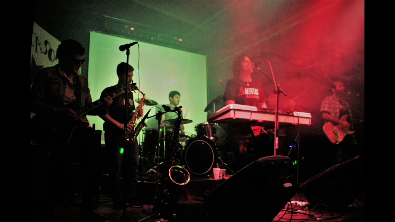 Las Mentas - Destellos en el cielo