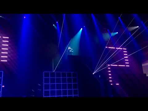 周興哲2017亞洲巡迴演唱會 開場 1