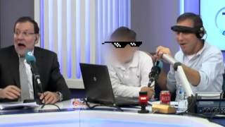 El Hijo de Rajoy habla del FIFA en COPE y recibe una colleja