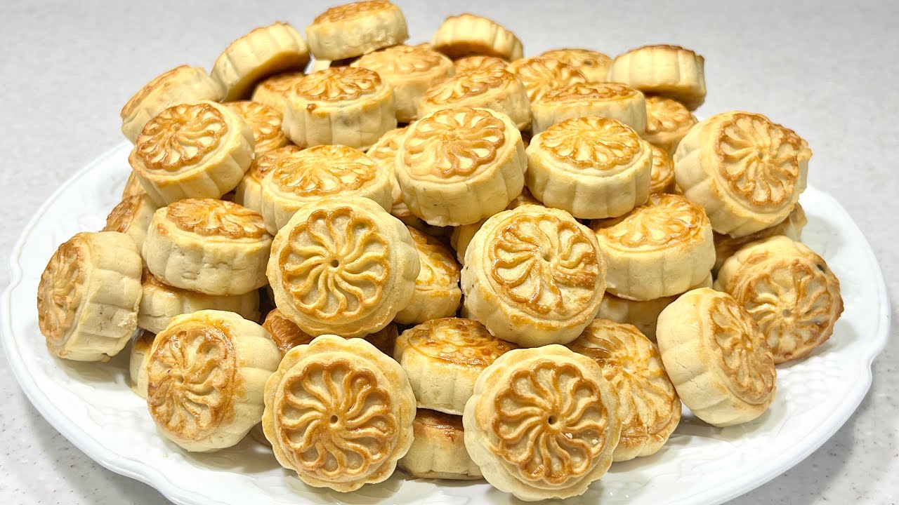 كليجة هشة سريعة بطريقة سهلة جدا ومقادير مضبوطة وسر بقاء النقشة ثابتة