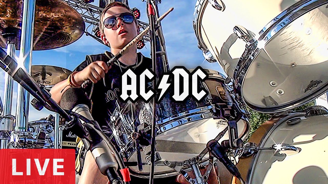 AC/DC - LIVE (10 year old Drummer)