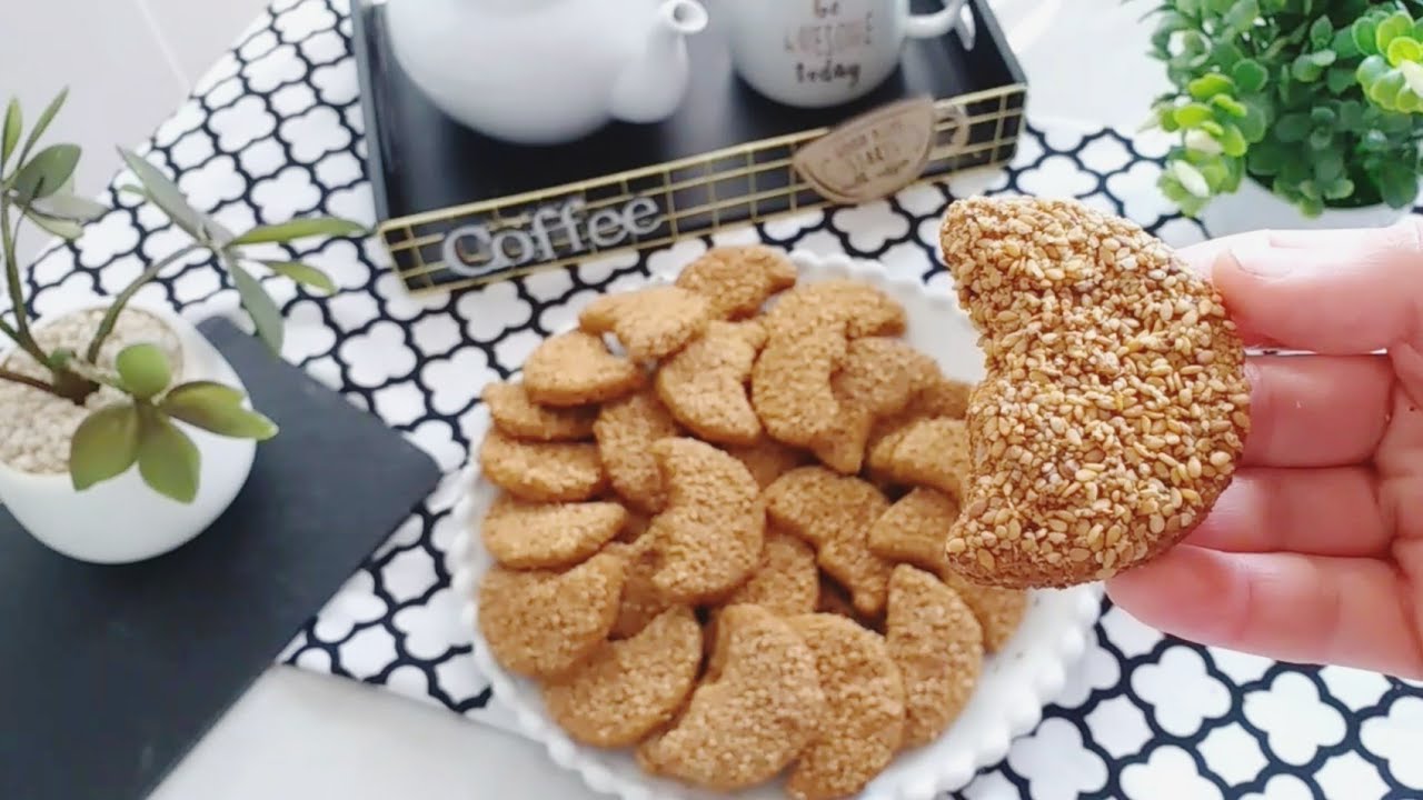 حلوة صحية  بالشوفان والمكسرات بأذواق مختلفة خفيفة مقرمشة وتحفة في البنة