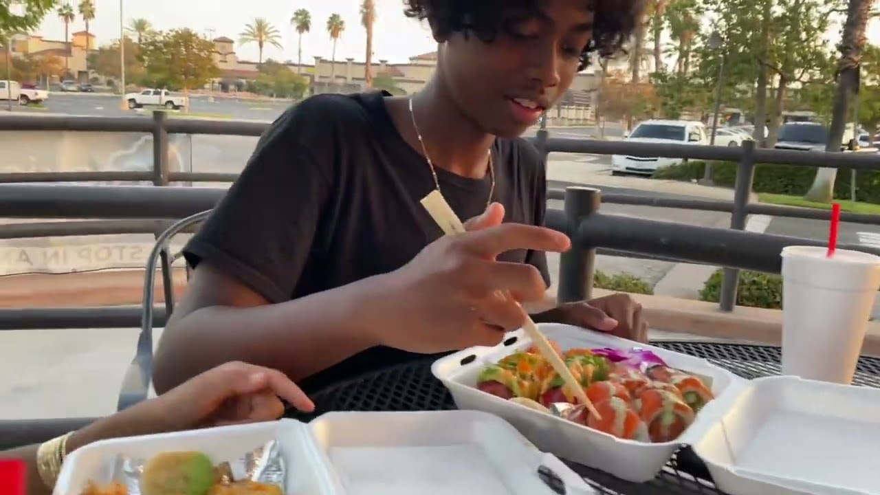 Early Sushi Dinner at Ohana