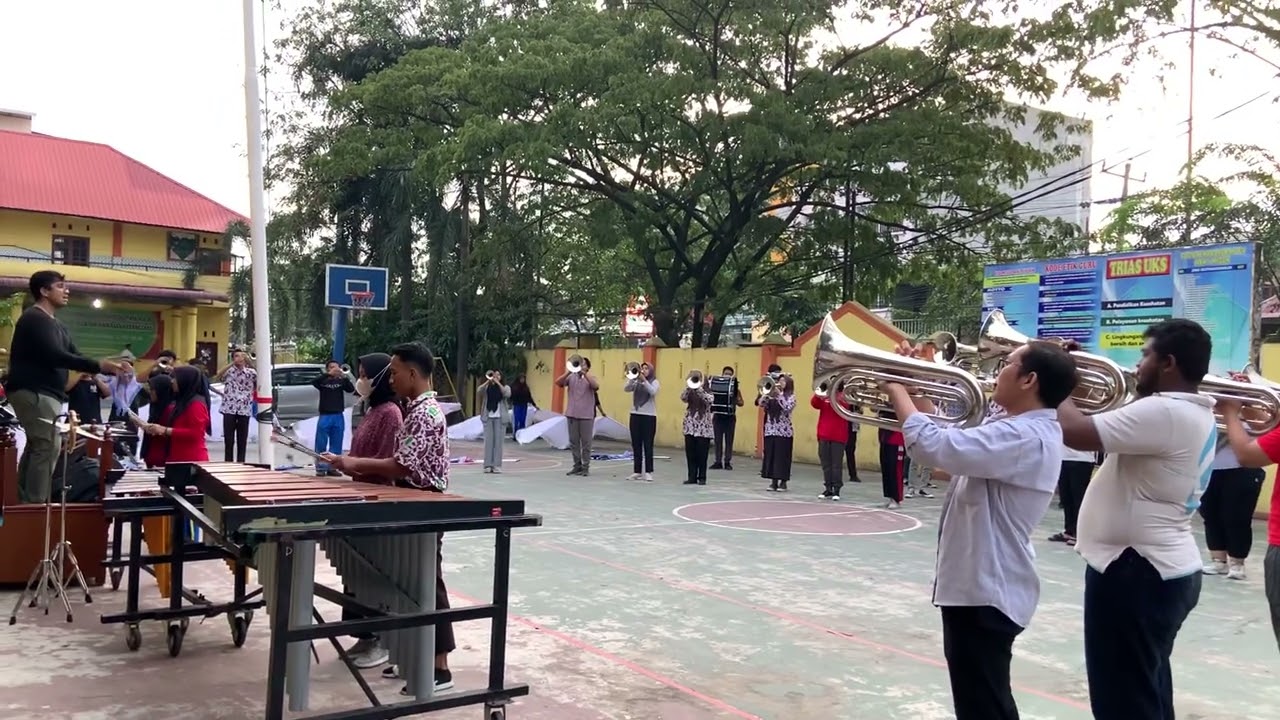 MB SAFARINA MAN 1 Medan ( Never Enough)