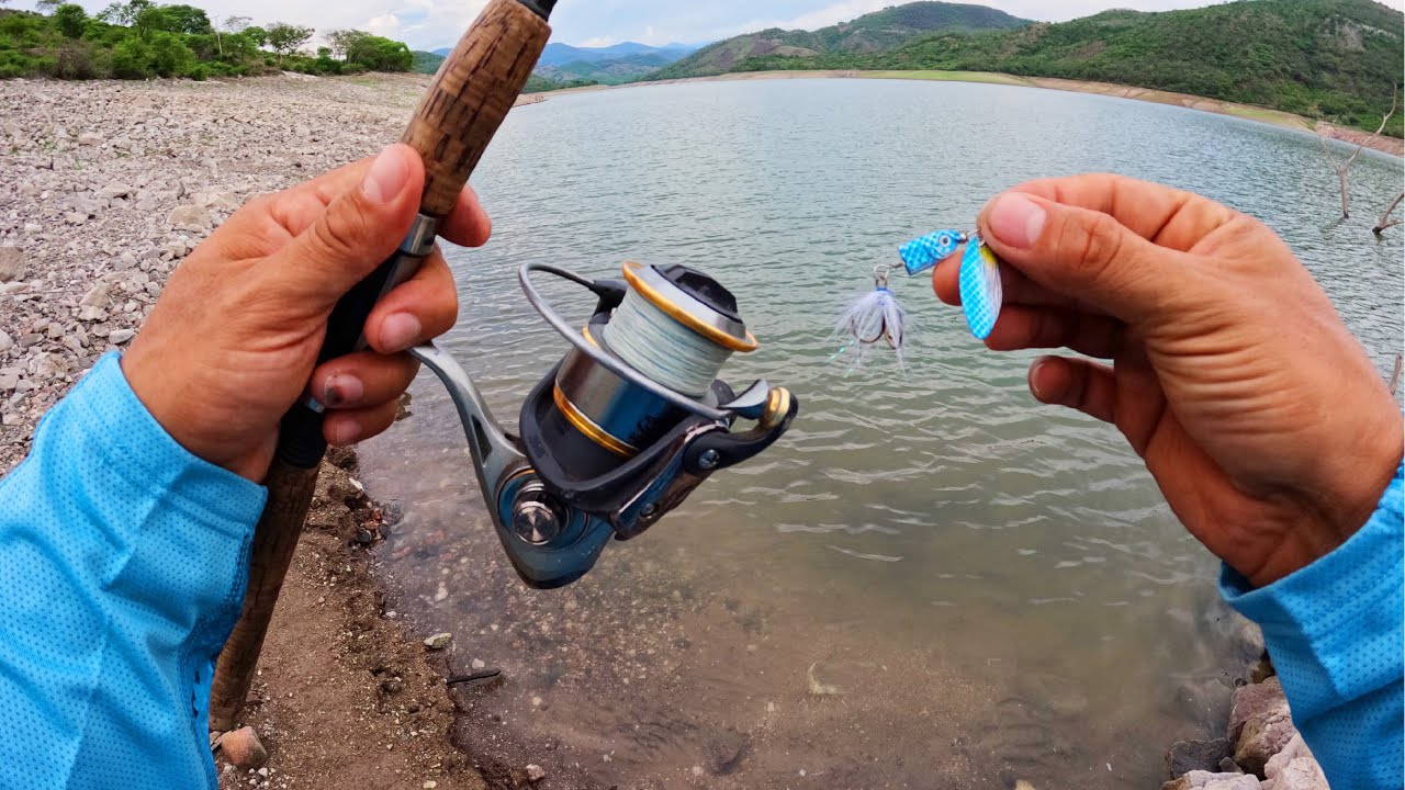Este señuelo ME SALVÓ! logré PESCAR en día difícil