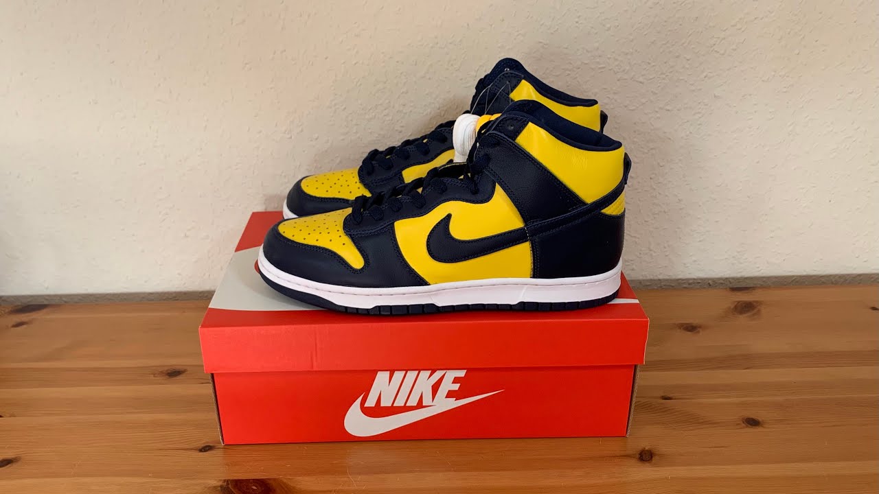 Nike Dunk High Michigan (2020) CZ8149-700