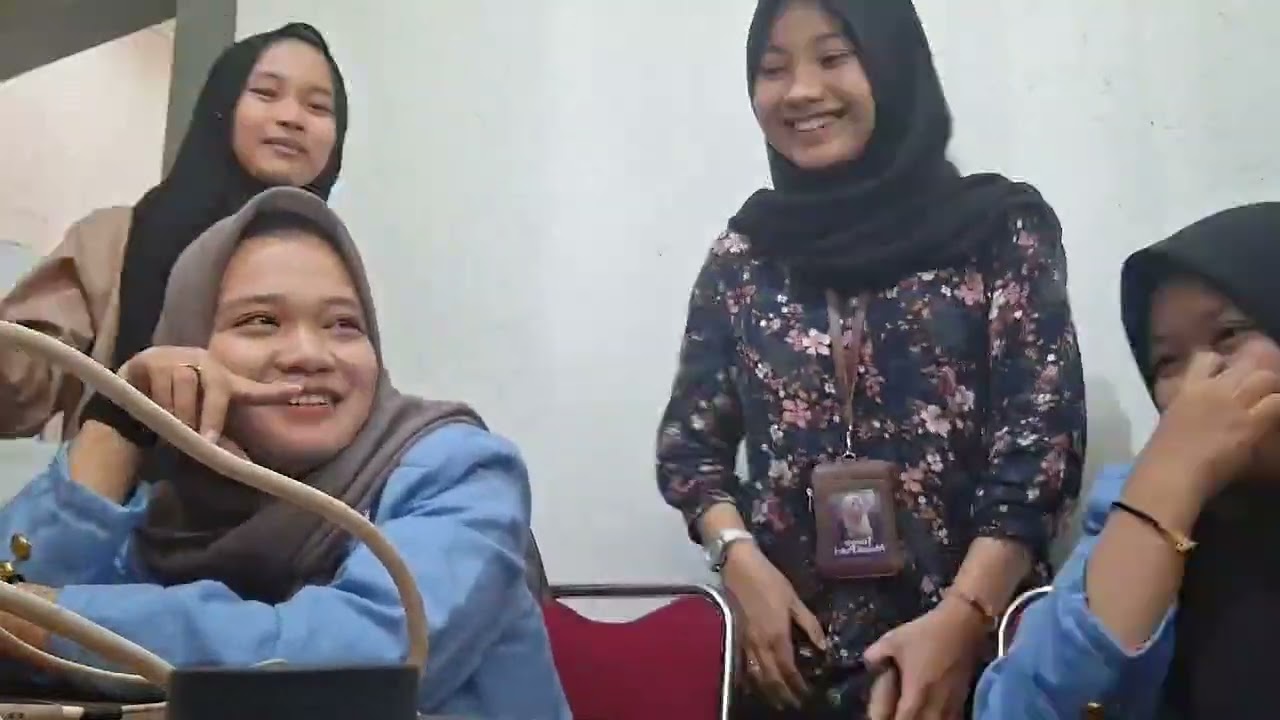 KP DAY 2 || SALAH DRESSCODE WKWKWK