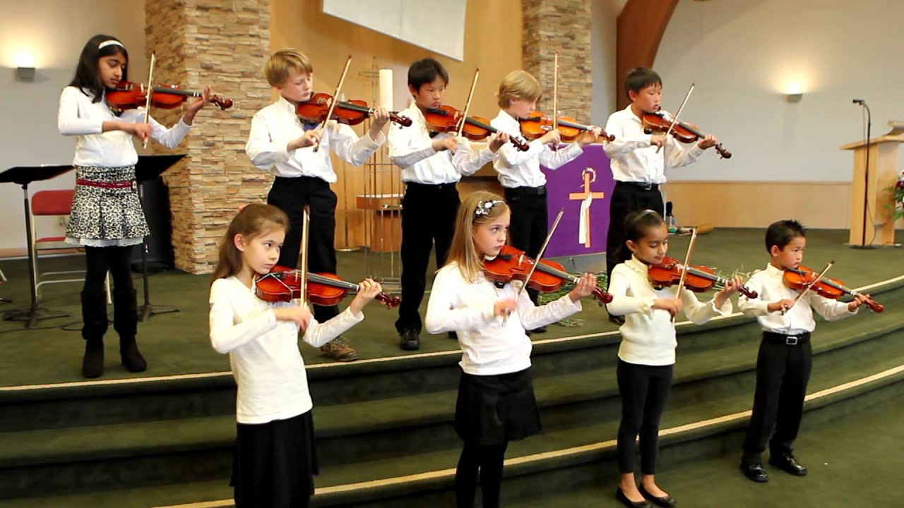 Suzuki Graduation Recital 2013 -- Violin Twinkle Award -- Twinkle, Twinkle, Little Star w variations