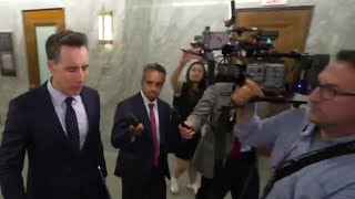 Bipartisan Effort To Raise Federal Minimum Wage To $15