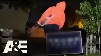 Man Sets Up Paintball Trap For People Stealing His Election Yard Signs | Neighborhood Wars | A&E