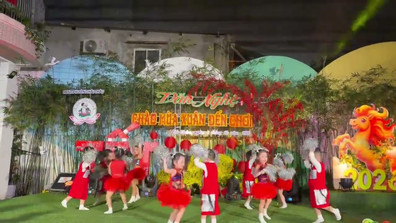 Nhảy Walking in the sun #Bé1