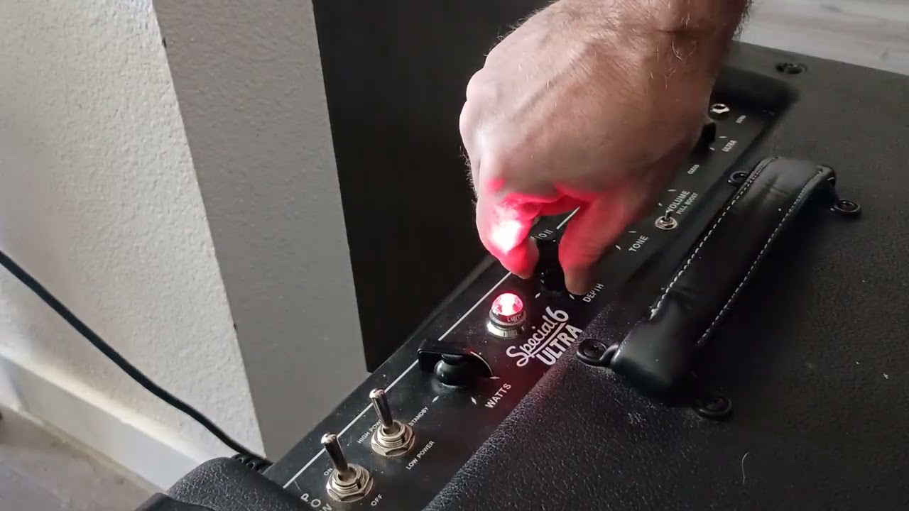 VHT Special 6 Ultra Combo Amp w/Gain Mods for Sale in Boise, ID