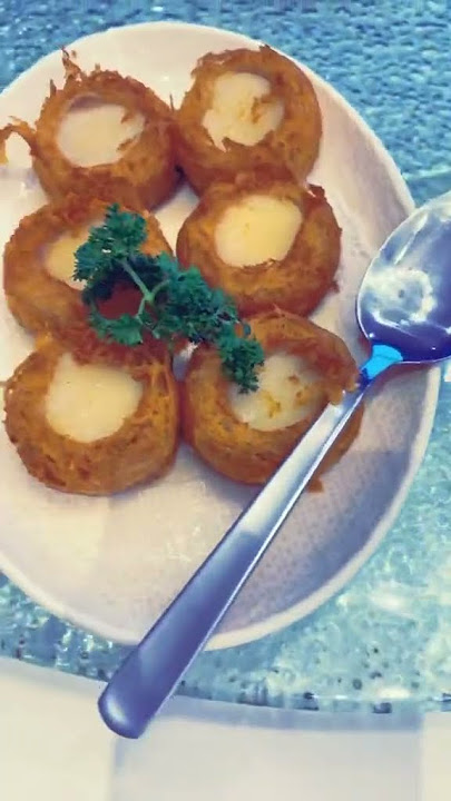 Jumbo Seafood ION Orchard In Singapore 🇸🇬 #business #jumbo #seafood #restaurant #sogood #food