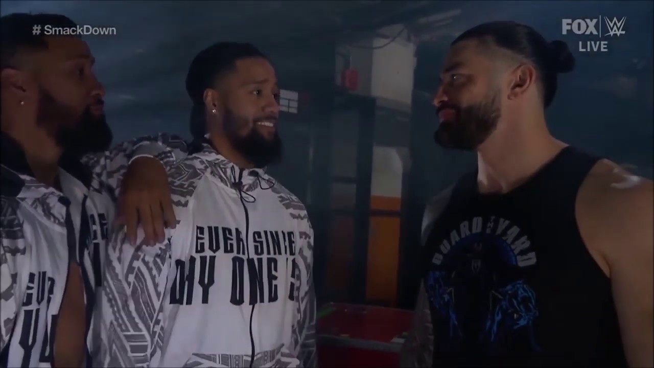Roman Reigns - the Usos backstage SD Jan 17, 2020 - YouTube