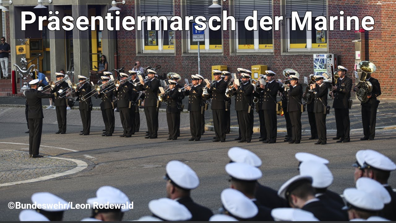 Platzkonzert des Marinemusikkorps Wilhelmshaven an der Logistikschule der Bundeswehr 2022 Konzert