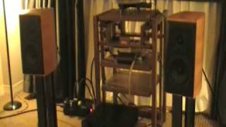 AK Fest 2010: MBS-1 speakers, Jungson JA88E, Consonance wireless DAC