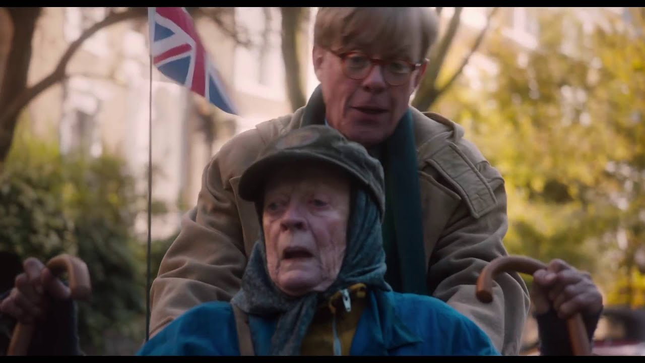 The lady in the van - Trailer español (HD) clips for crocs