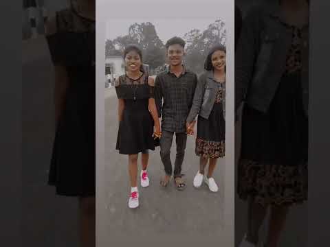 Rebecca WIL een TRIO proberen | Lang Leve de Liefde #shorts